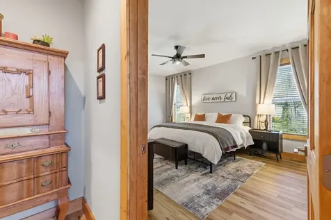 784 Sneaking Creek Hayesville NC 28904