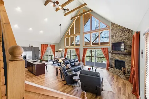 784 Sneaking Creek Hayesville NC 28904