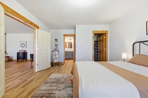 784 Sneaking Creek Hayesville NC 28904