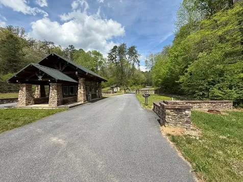 2401 E Us 64 Alt Murphy NC 28906