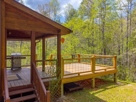 138 Hubbell Lane Robbinsville NC 28771