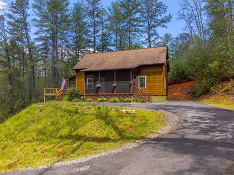 138 Hubbell Lane Robbinsville NC 28771