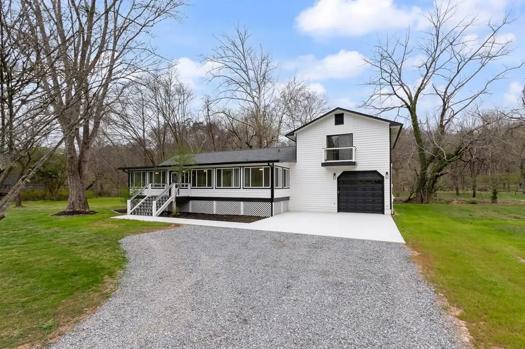 284 Smokeford Road Murphy NC 28906