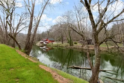 284 Smokeford Road Murphy NC 28906