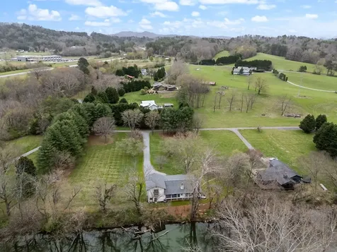 284 Smokeford Road Murphy NC 28906