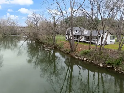 284 Smokeford Road Murphy NC 28906