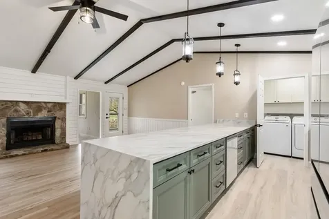 284 Smokeford Road Murphy NC 28906