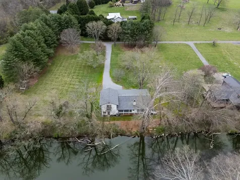 284 Smokeford Road Murphy NC 28906