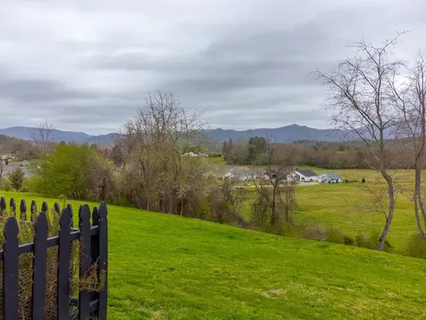 101 Mill Street Hayesville NC 28904