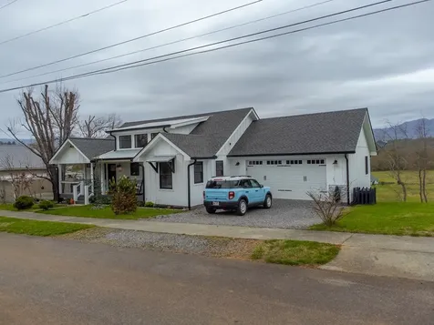 101 Mill Street Hayesville NC 28904