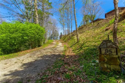 95 Hollow Drive Murphy NC 28906