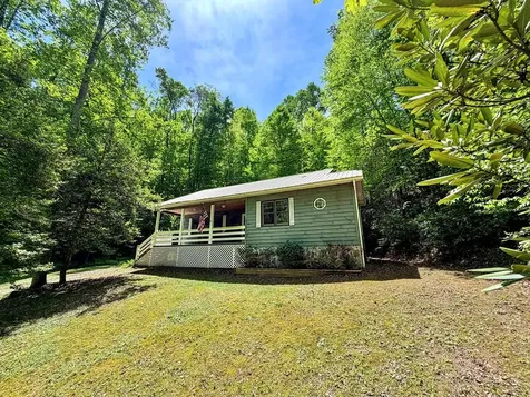 175 Cougar Lane Whittier NC 28789