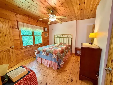 175 Cougar Lane Whittier NC 28789