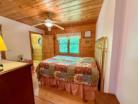 175 Cougar Lane Whittier NC 28789