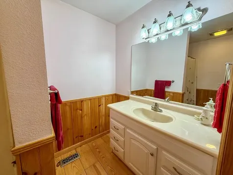 175 Cougar Lane Whittier NC 28789