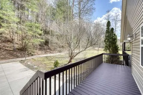 2121 Die Bend Road Murphy NC 28906
