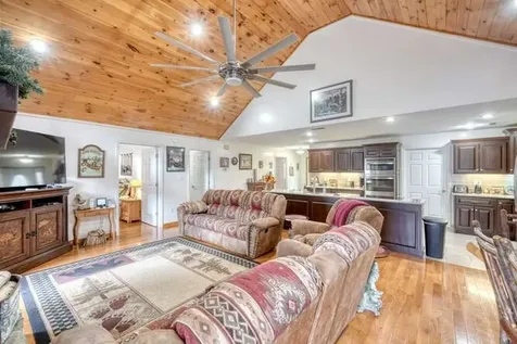 2121 Die Bend Road Murphy NC 28906