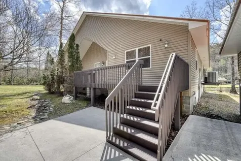 2121 Die Bend Road Murphy NC 28906