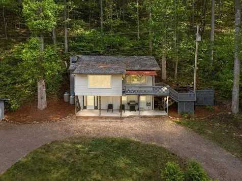 4187 W Old Murphy Road Franklin NC 28734