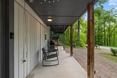 4187 W Old Murphy Road Franklin NC 28734