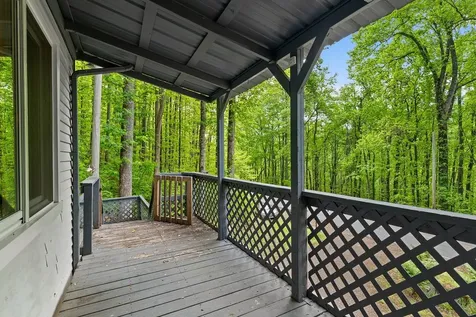 4187 W Old Murphy Road Franklin NC 28734