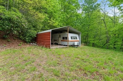 4187 W Old Murphy Road Franklin NC 28734