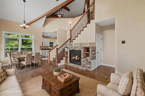 105 Sharons Hayesville NC 28904