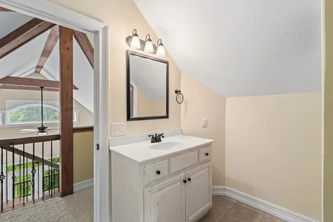 105 Sharons Hayesville NC 28904