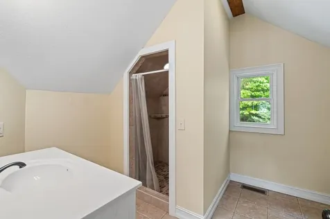 105 Sharons Hayesville NC 28904