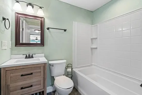 105 Sharons Hayesville NC 28904