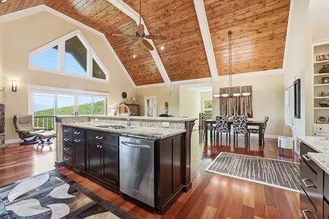 1065 Smokerise Drive Hayesville NC 28904