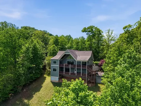 1065 Smokerise Drive Hayesville NC 28904