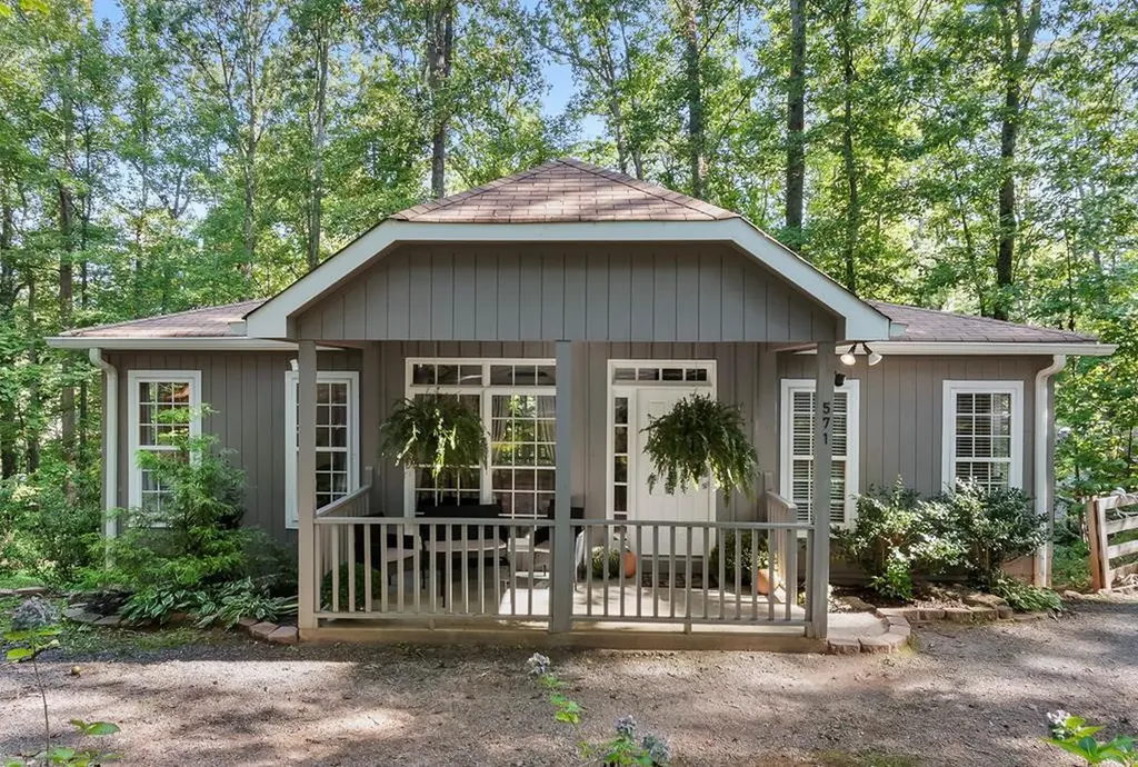 571 Shady Grove Lane Hayesville NC 28904