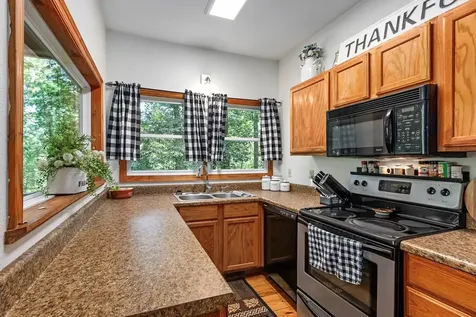 571 Shady Grove Lane Hayesville NC 28904