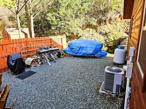 262 Zekes Trail Marble NC 28905