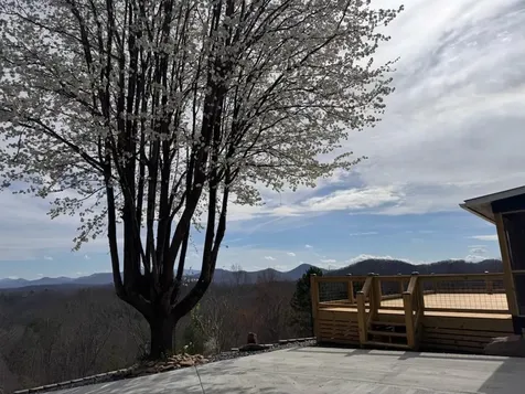355 Up The Creek Trail Hayesville NC 28904