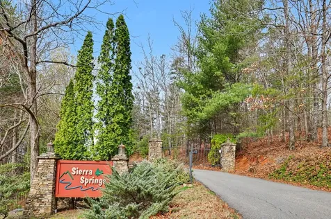 368 Sierra Springs Drive Murphy NC 28906
