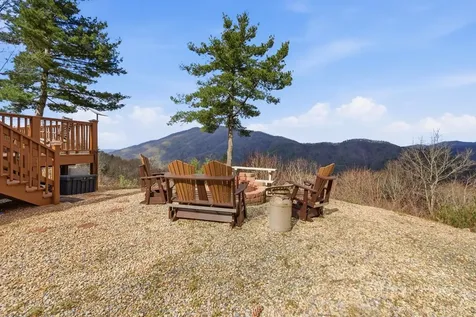 830 Noonday Sun Ridge Topton NC 28781