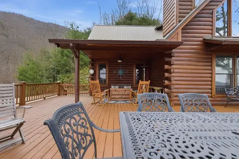 830 Noonday Sun Ridge Topton NC 28781