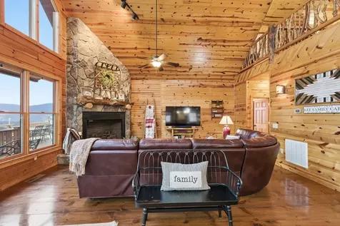 830 Noonday Sun Ridge Topton NC 28781