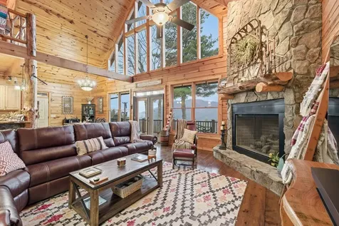 830 Noonday Sun Ridge Topton NC 28781