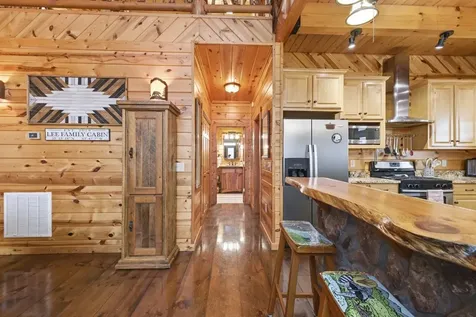 830 Noonday Sun Ridge Topton NC 28781