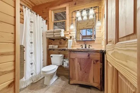 830 Noonday Sun Ridge Topton NC 28781