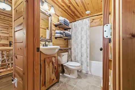 830 Noonday Sun Ridge Topton NC 28781