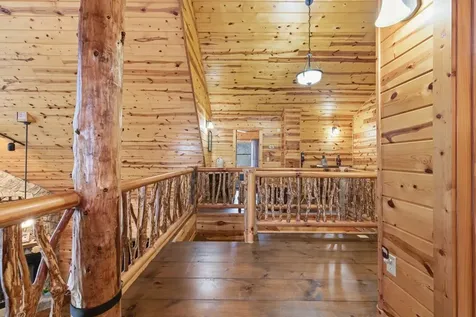 830 Noonday Sun Ridge Topton NC 28781