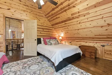 830 Noonday Sun Ridge Topton NC 28781