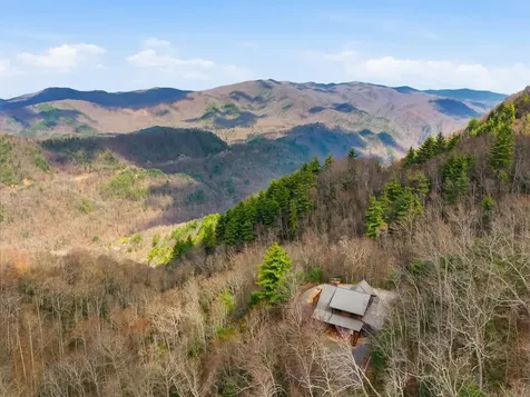 830 Noonday Sun Ridge Topton NC 28781
