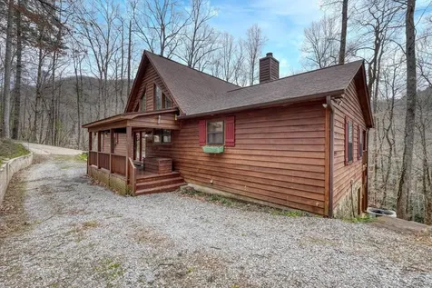 575 Carolina Springs Lane Franklin NC 28734