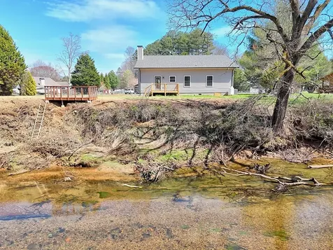 195 Rivers Edge Drive Hayesville NC 28904