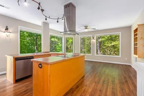 285 Peachtree Mtn Estate Road Murphy NC 28906
